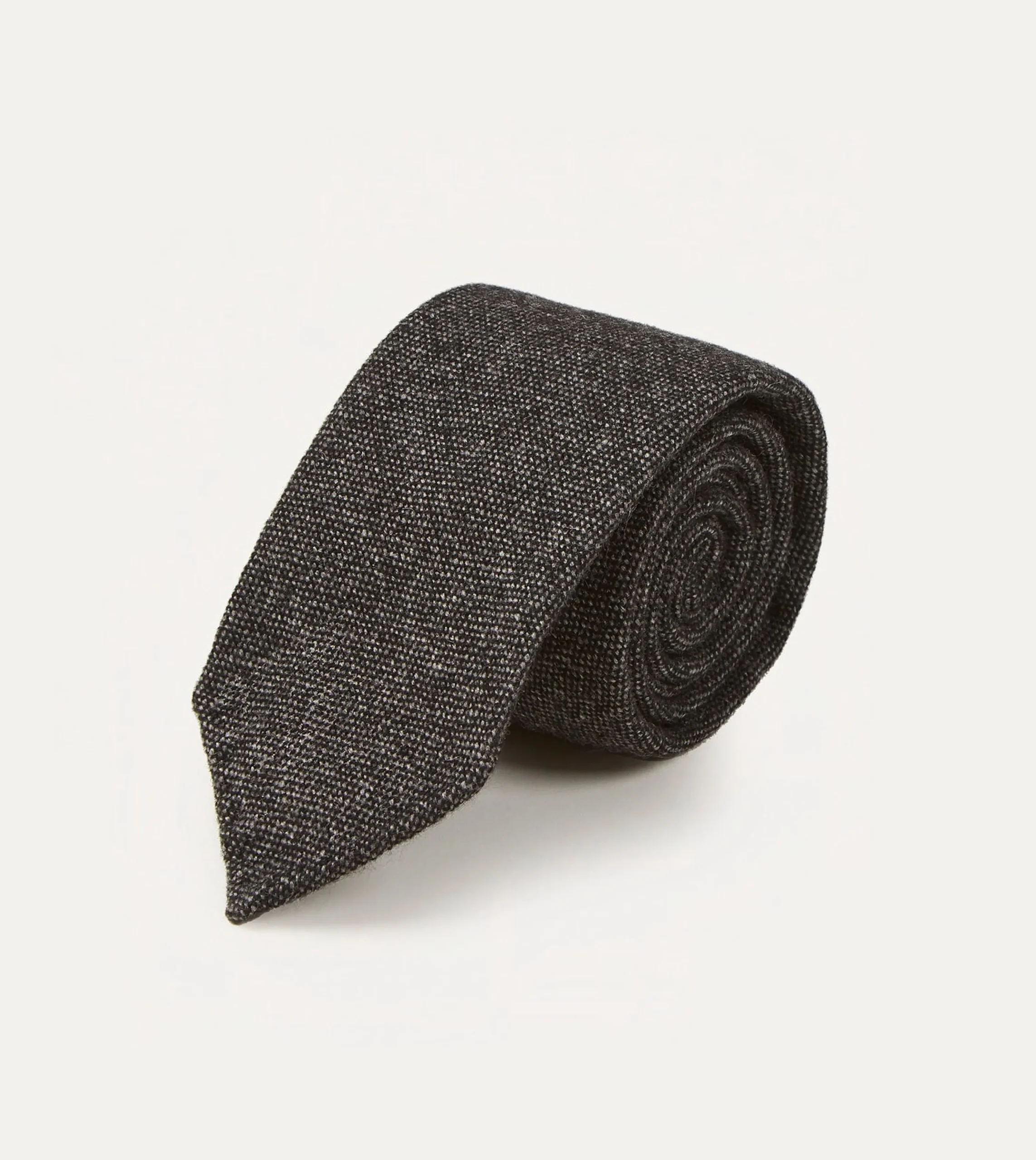 Drake’s Black Pure Cashmere Solid Hand Rolled Tie
