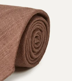 Drake’s Brown Tussah Hand Rolled Silk Tie