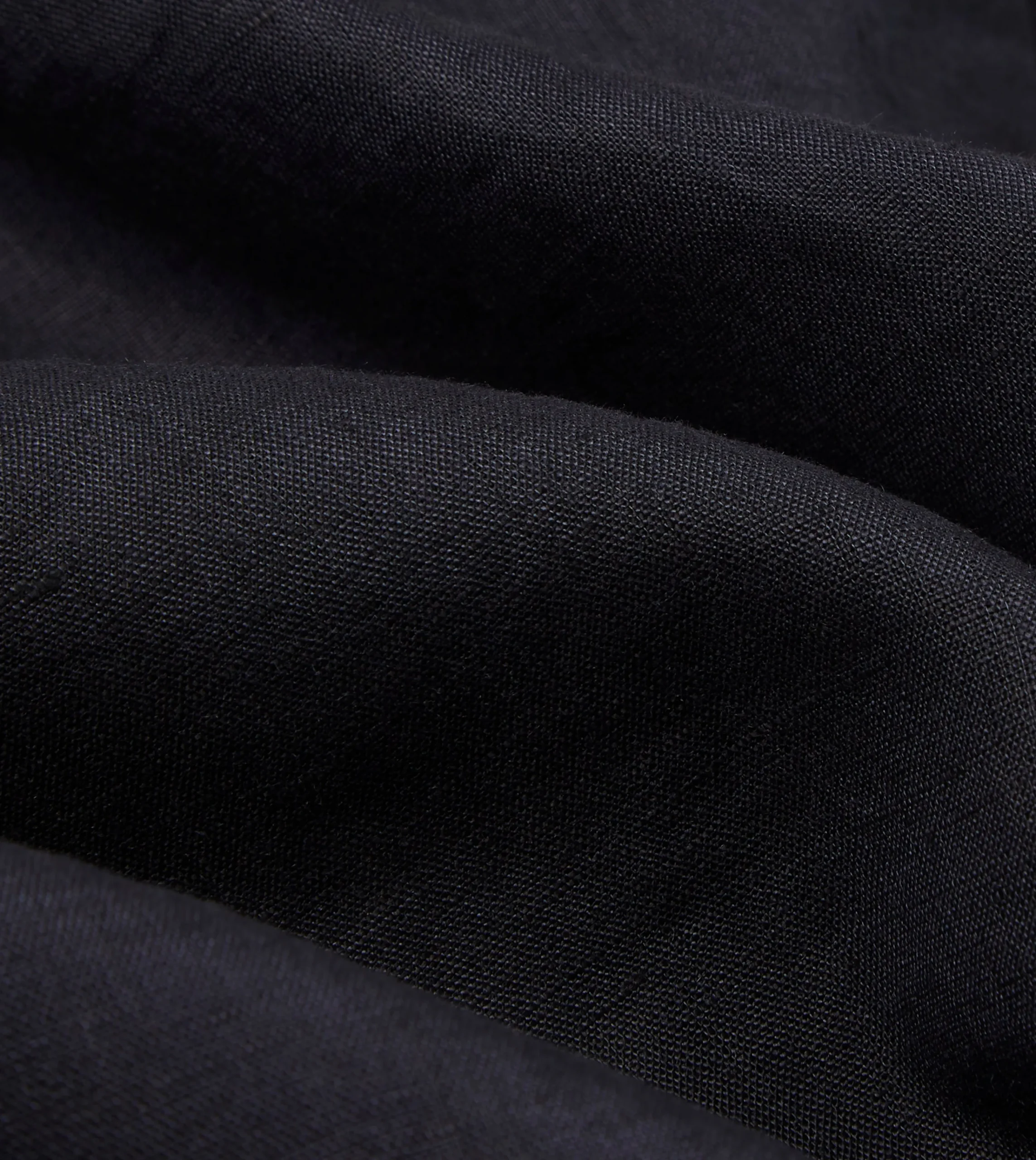 Drake’s Linen Spread Collar Shirt