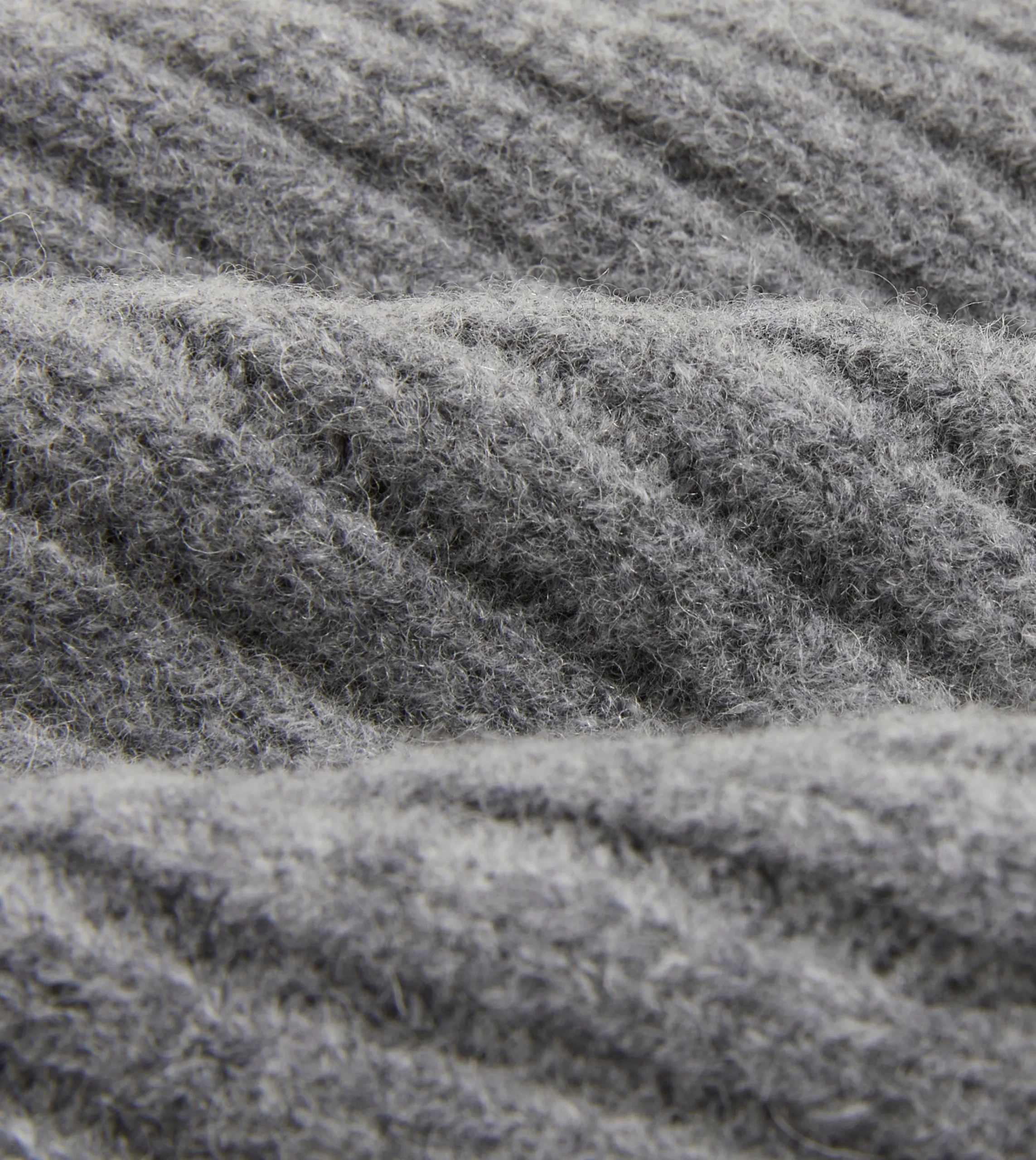 Drake’s Lambswool Ribbed Knit Cap