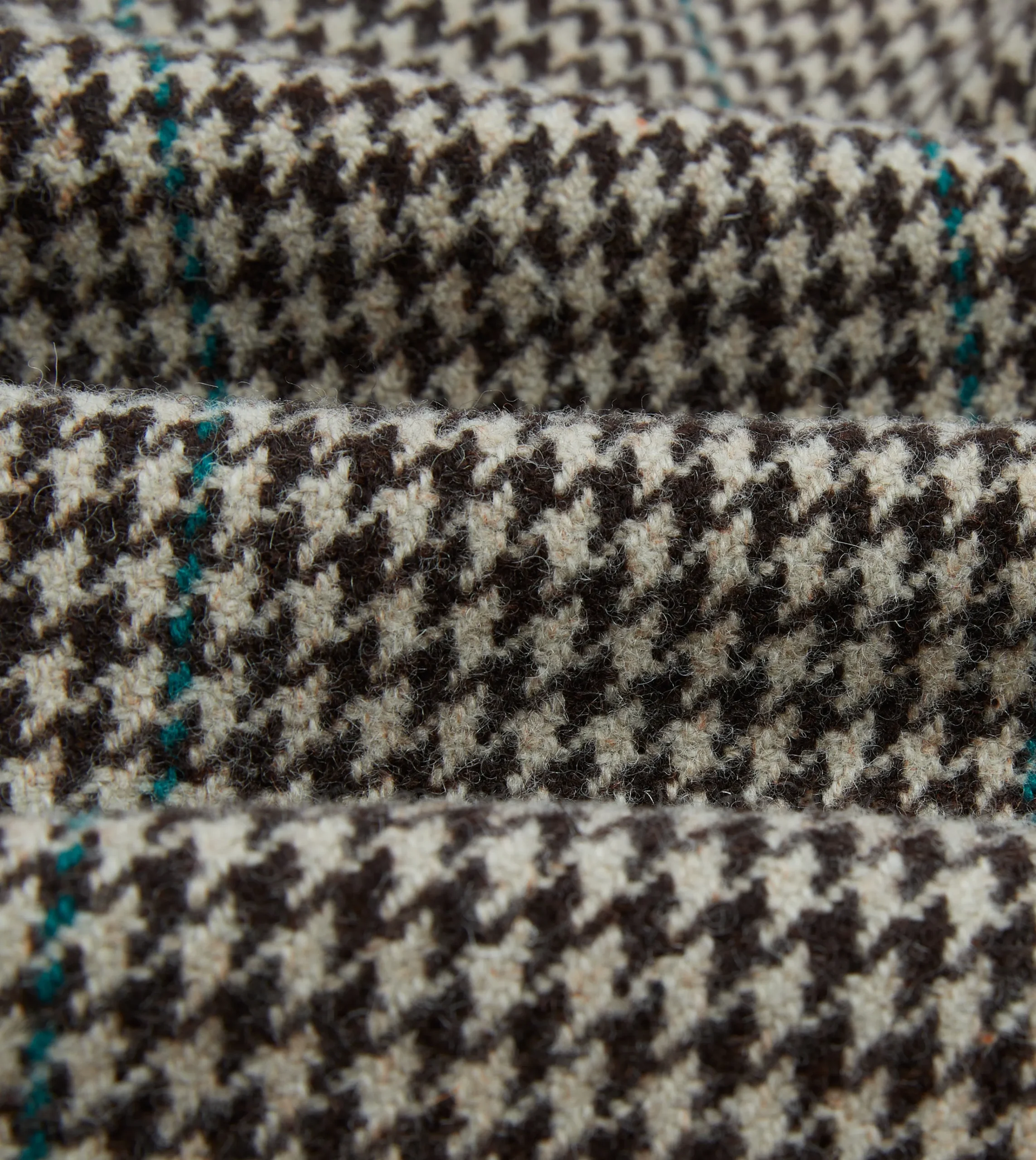 Drake’s Houndstooth Check Wool Raglan Coat