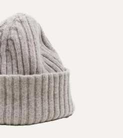 Drake’s Lambswool Ribbed Knit Cap