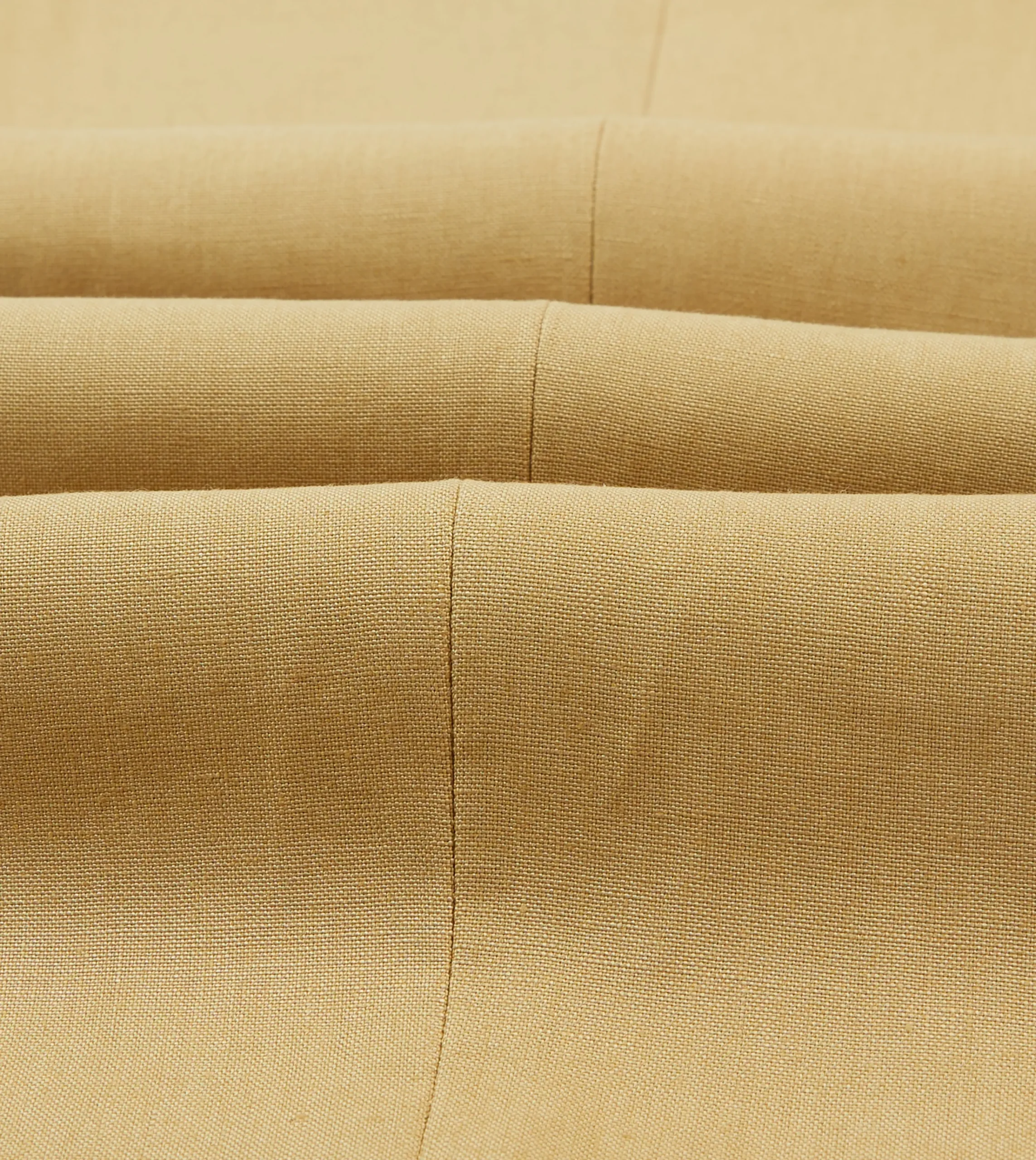 Drake’s Irish Linen Single Pleat Trouser